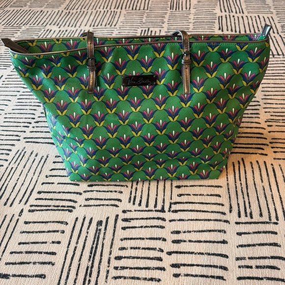 Vera Bradley Handbags - Vera Bradley Green and Pink Floral Tote